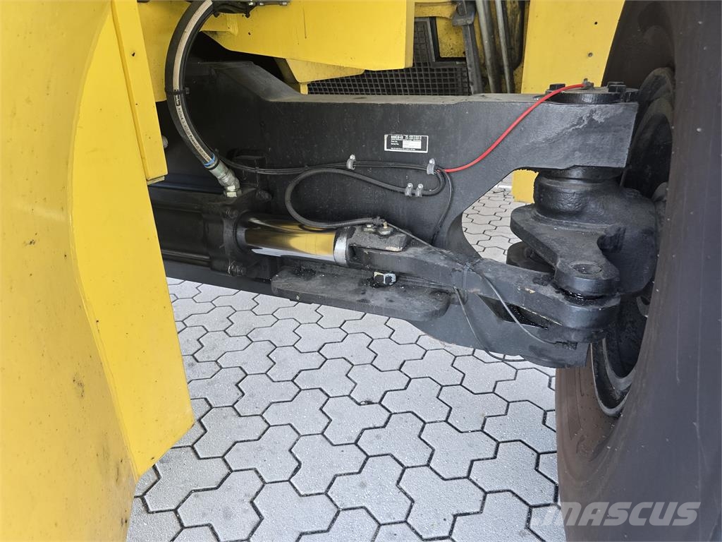 Hyster 46-33CH Stivuitoare Telescopice Rotative