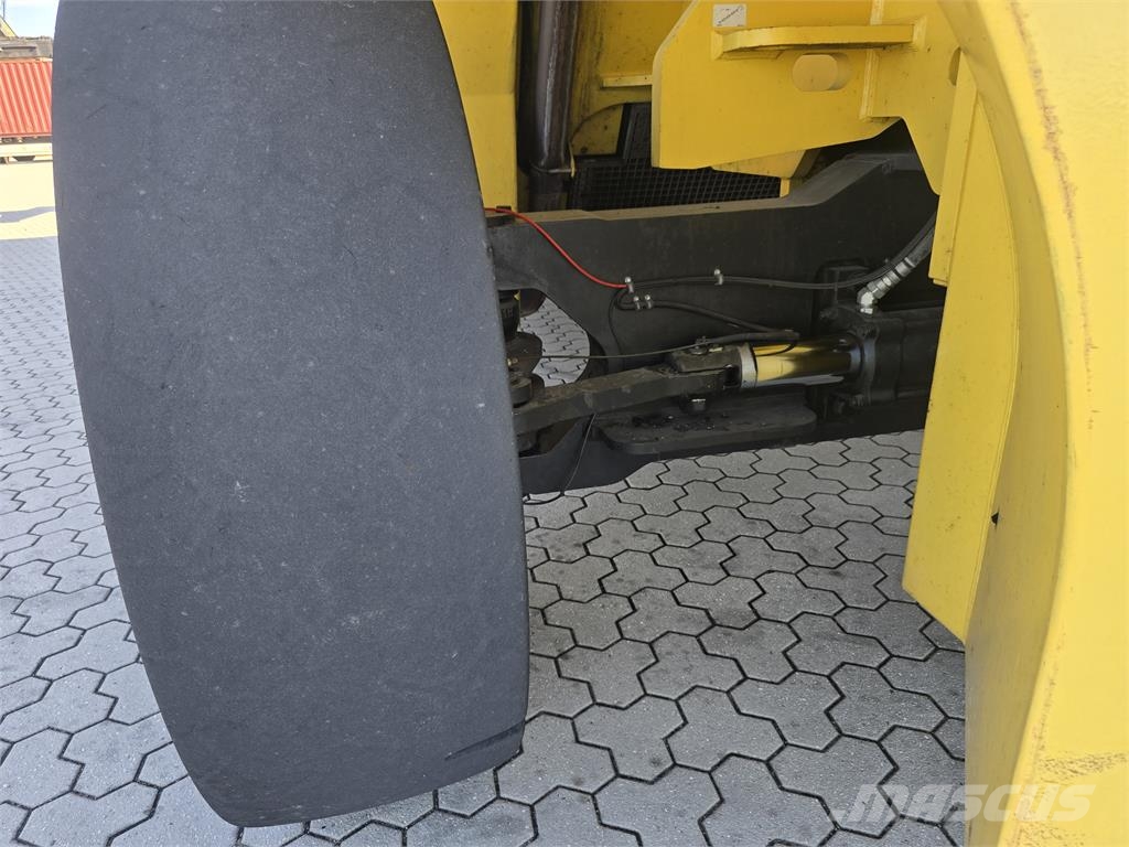 Hyster 46-33CH Stivuitoare Telescopice Rotative