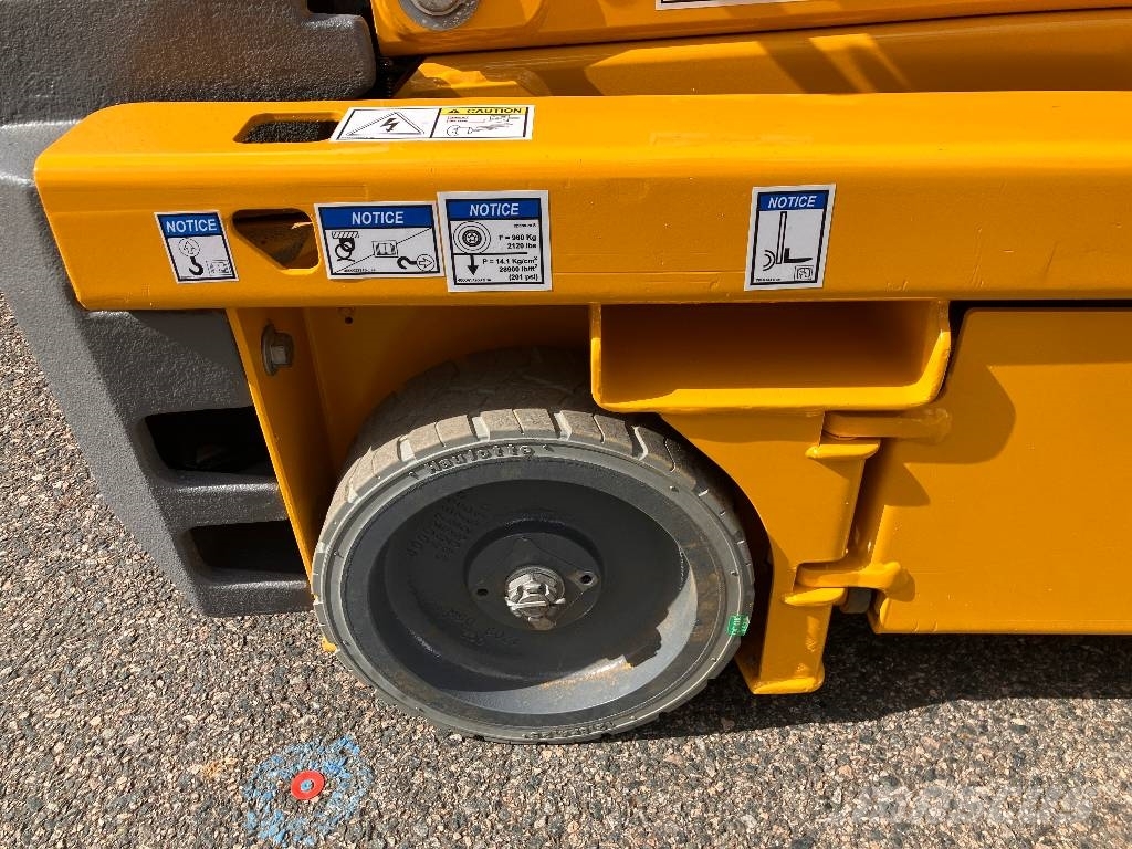 HAULOTTE OPTIMUM8 - NEW BATTERIES NEW WHEELS Saxliftar