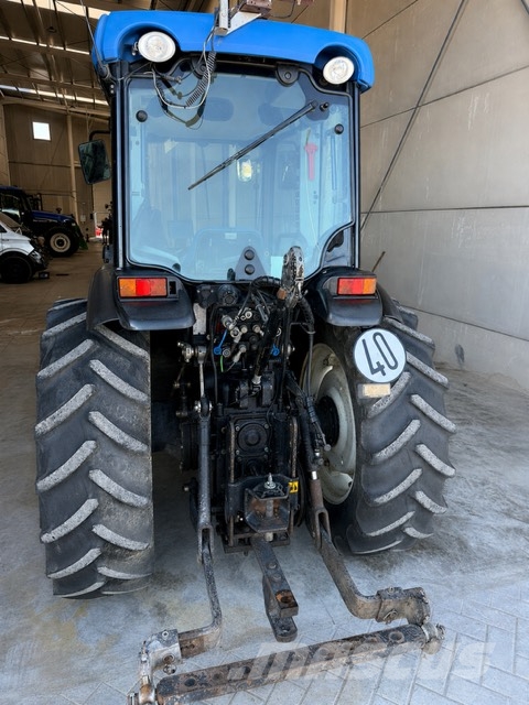 New Holland T 4030 V Τρακτέρ
