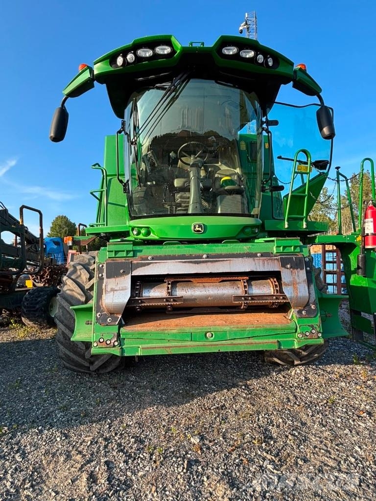 John Deere S 670 i Θεριζοαλωνιστικές μηχανές