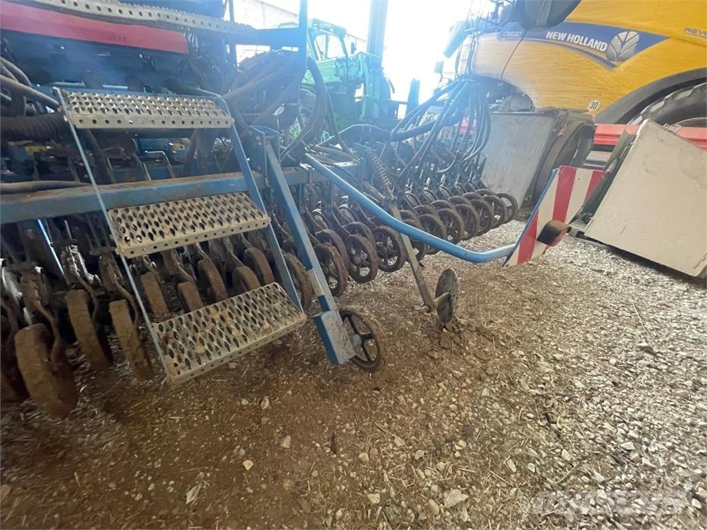 Lemken Solitär 9, Zirkon Külvik-äkked