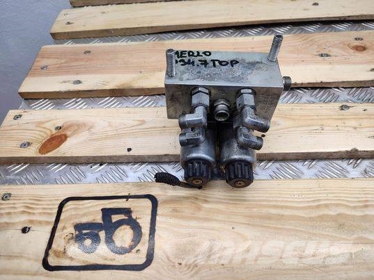 Merlo P 34.7 TOP (E6090014-F) hydraulic block Hydraulics