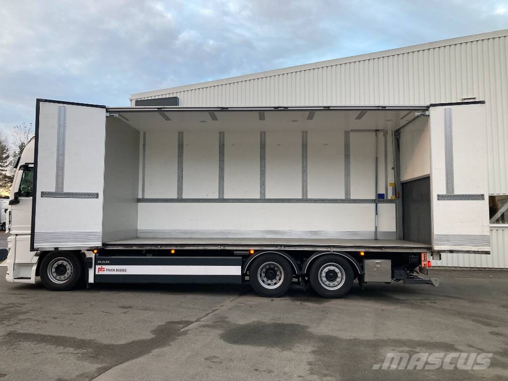 MAN TGX 26.510 6X2-4 LL CH Van Body Trucks