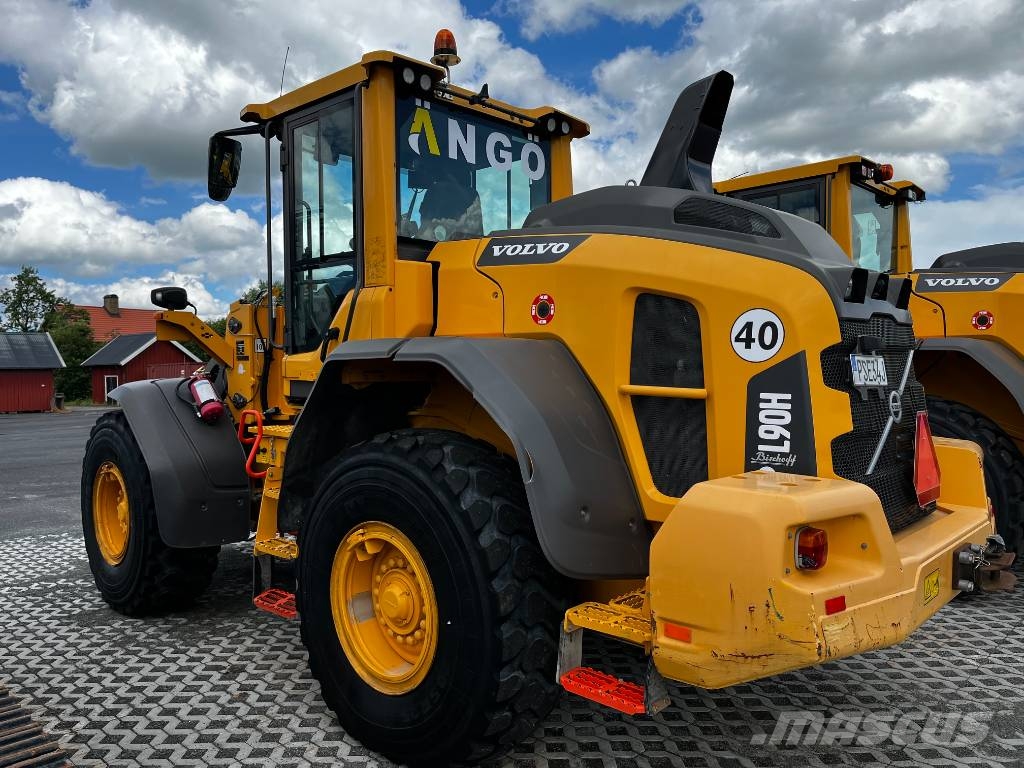 Volvo L 90 H لوادر بعجل