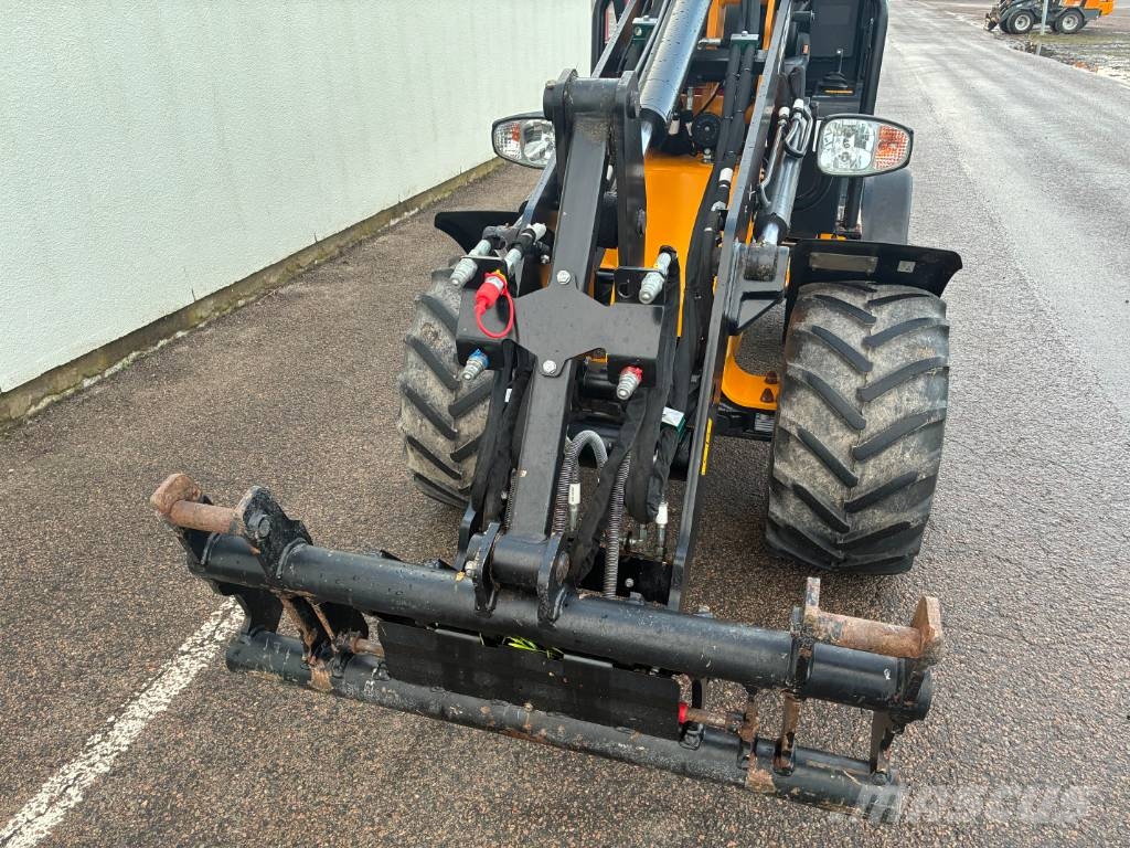 JCB 403 Cargadoras multifunción