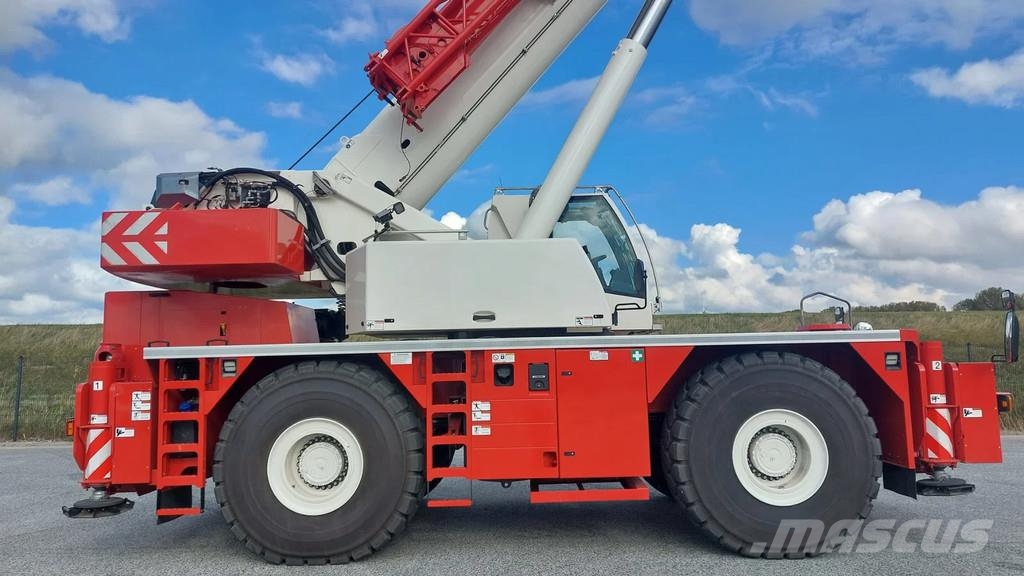 Liebherr LRT 1090-2.1 Raske maastiku tõstukid