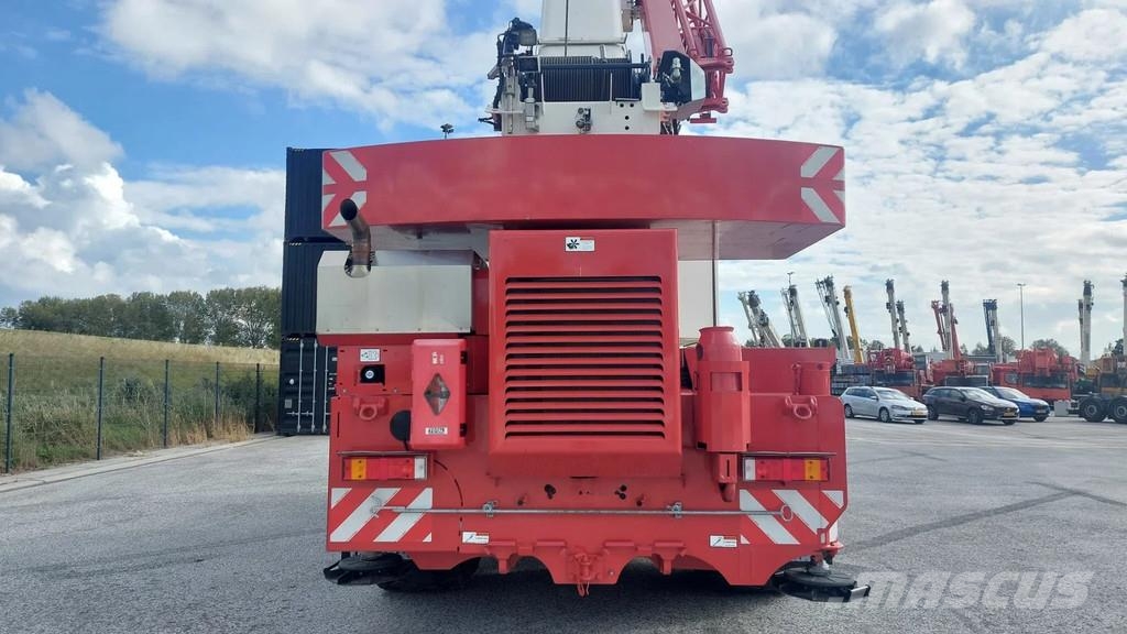 Liebherr LRT 1090-2.1 Raske maastiku tõstukid