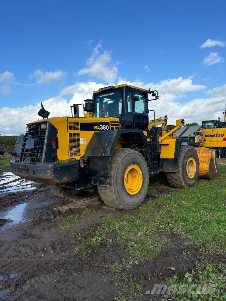 Komatsu WA380-6 Wielladers