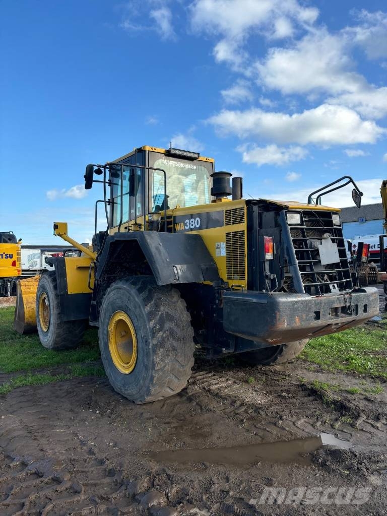 Komatsu WA380-6 Wielladers