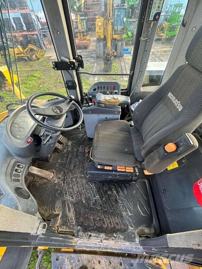 Komatsu WA380-6 Wielladers