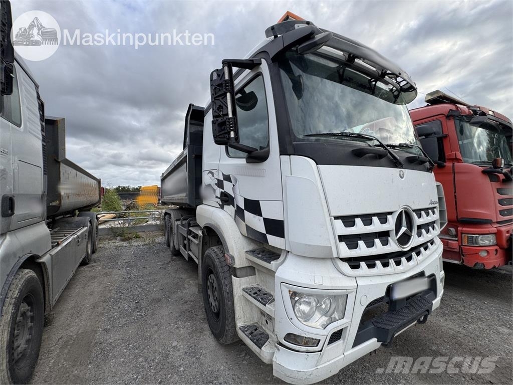 Mercedes-Benz Arocs Kiper tovornjaki