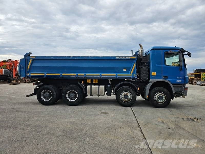 Mercedes-Benz DB3244 Tipper trucks