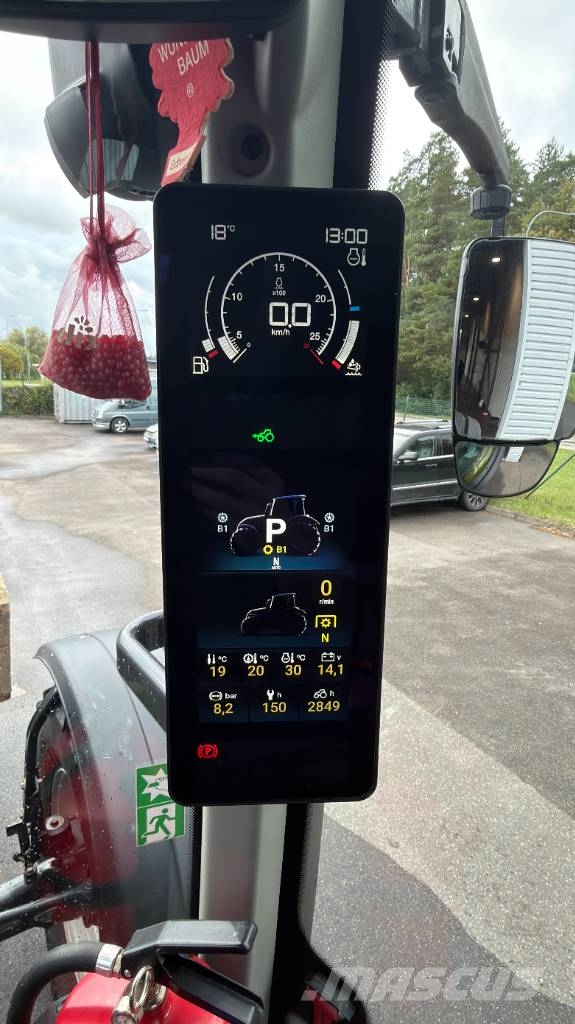 Valtra T 235 Versu Traktoren