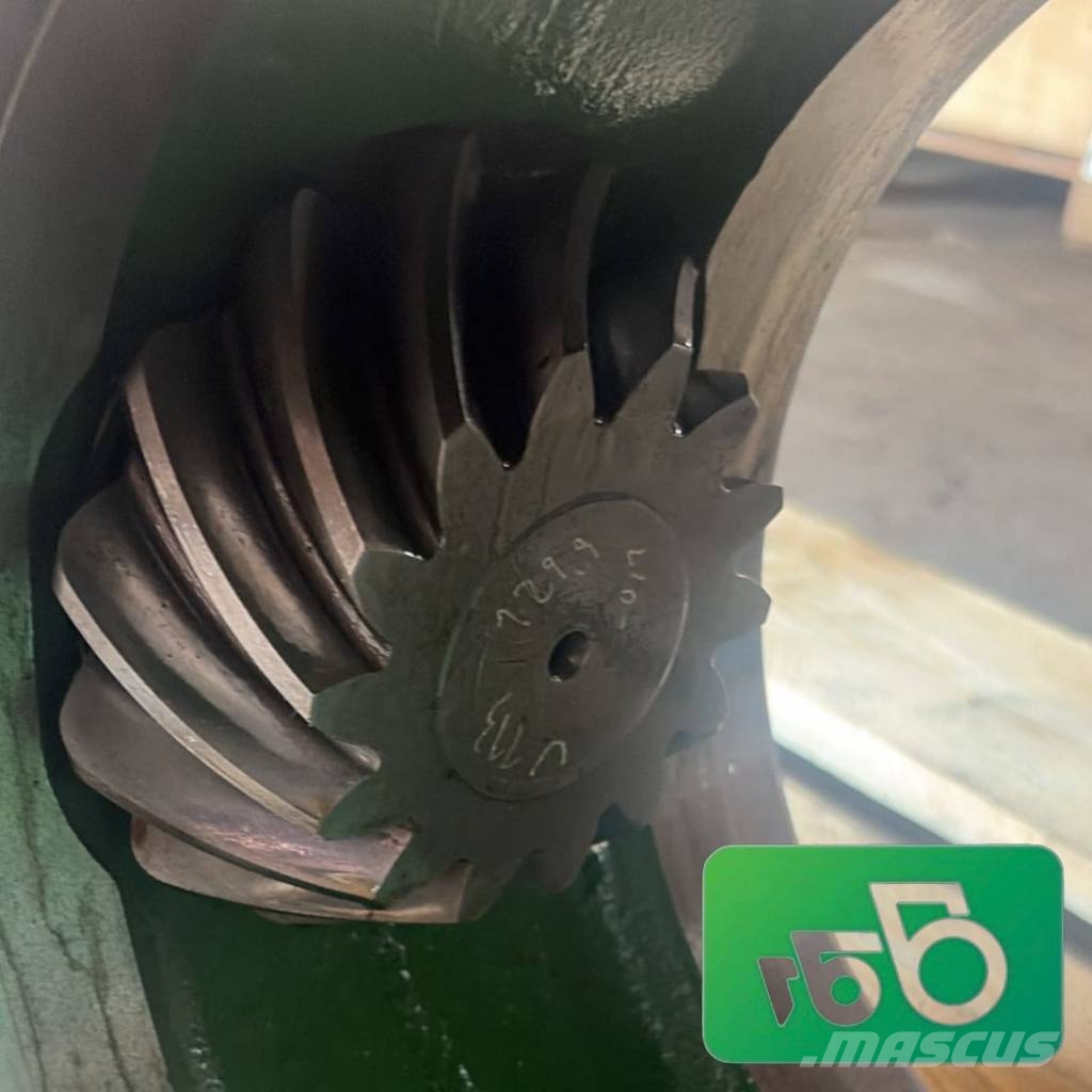 John Deere 6215R Differential Assembly 755.01.057.61 L220175 Chasís