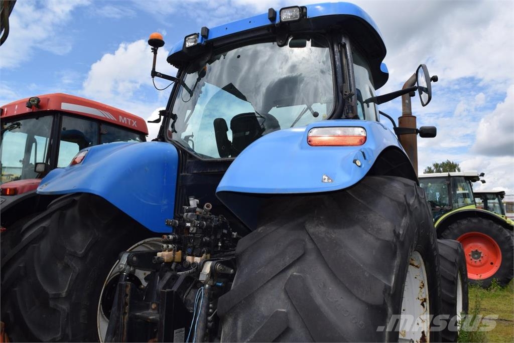 New Holland T 7040 Traktoren