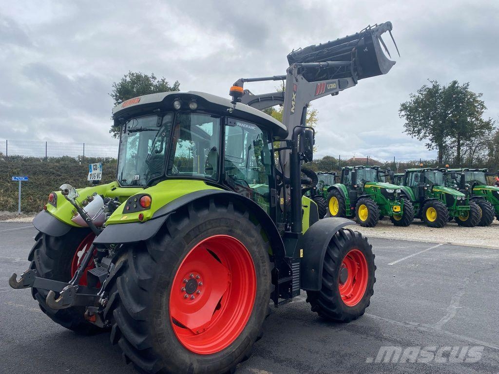 CLAAS ARION 420 Tractoren