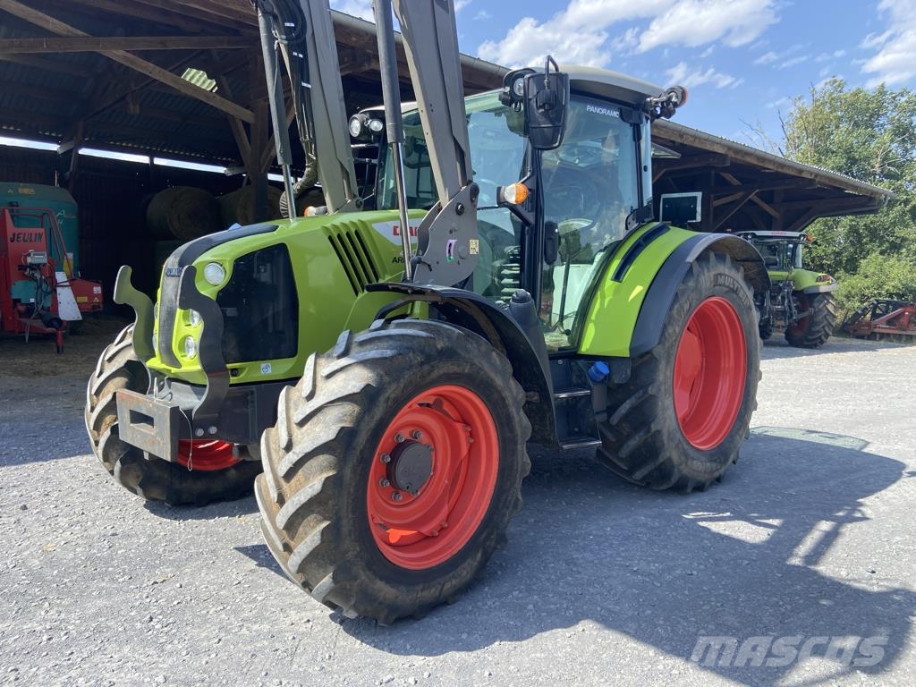 CLAAS ARION 420 Traktorji