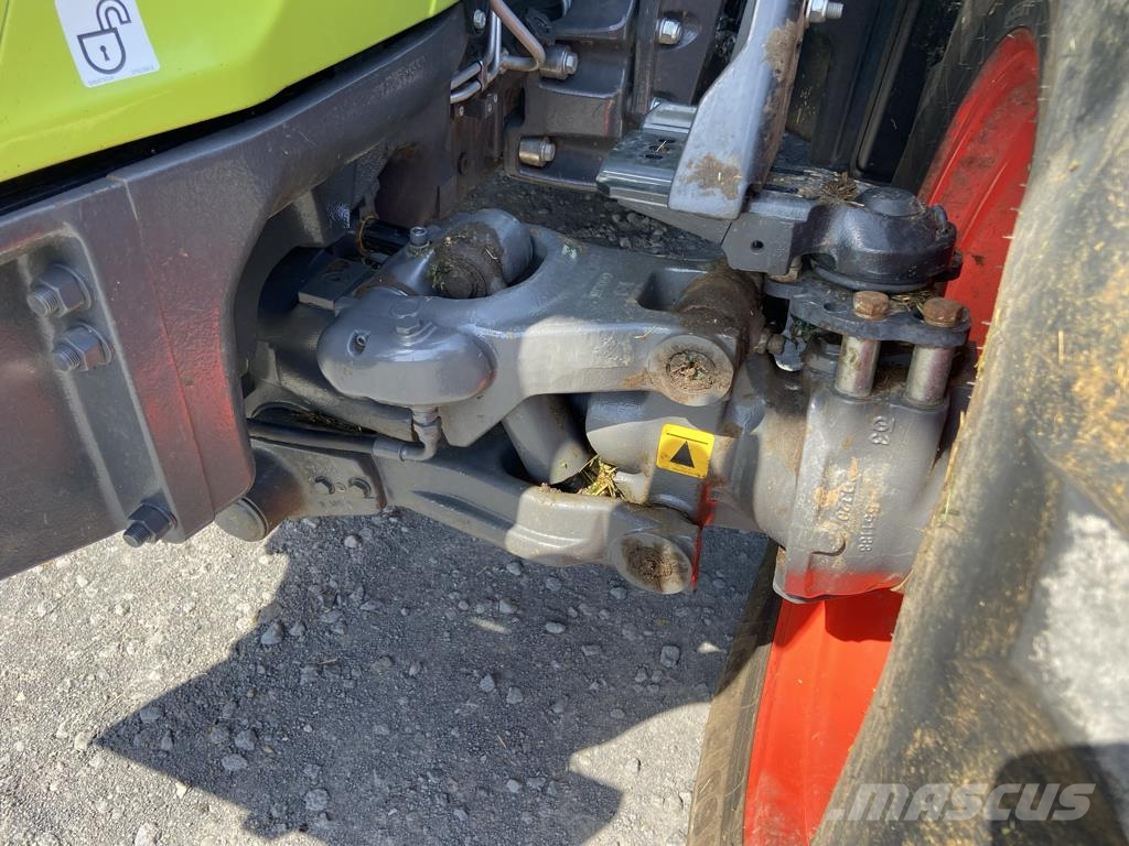 CLAAS ARION 420 Traktorji