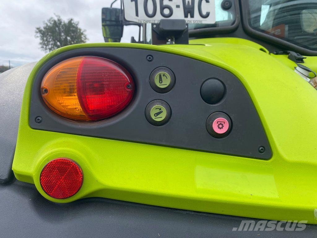 CLAAS ARION 420 Tractoren