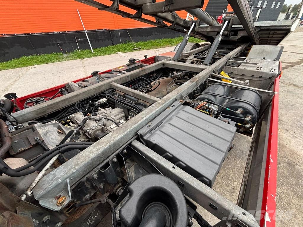Renault D 7.5 4x2 ISOLI TRANSPORTER 2 / PLATFORM L=5520 mm Camiones portacoches