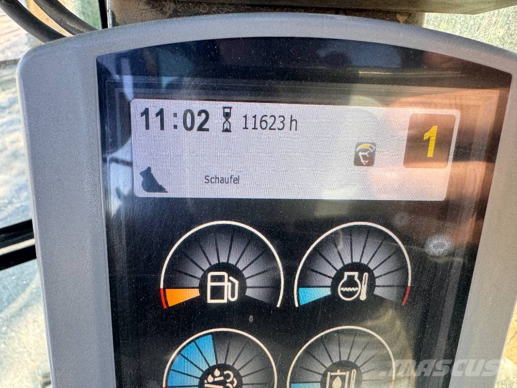 CAT M 320 F Ekskavatori uz riteņiem