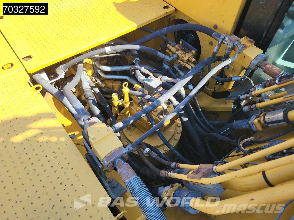 CAT 336 EL حفارات زحافة