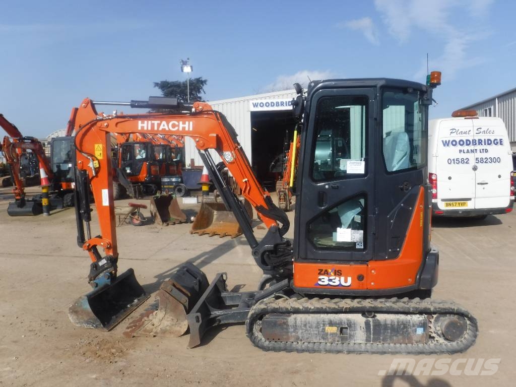 Hitachi ZX 33 U-6, 2023, Luton, Bedfordshire, United Kingdom