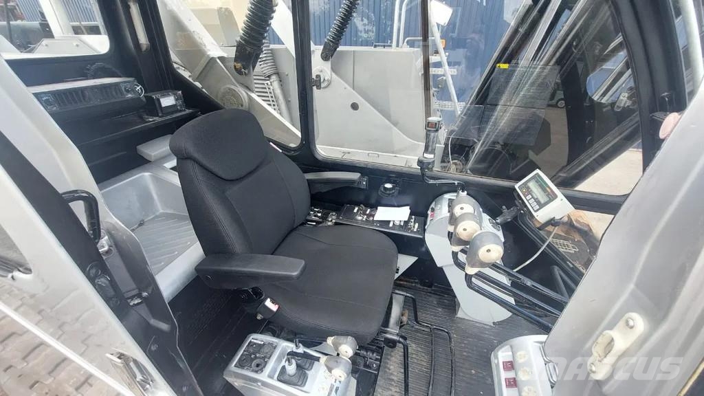 Terex CC400 Pásové žeriavy