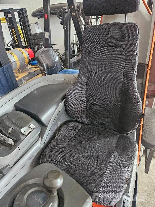 Toyota RRE160HR Retraky