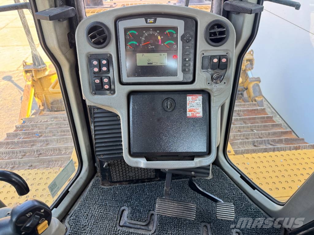 CAT D6T LGP - TRIMBLE GPS SYSTEM / Auto Greasing Pásové dozéry