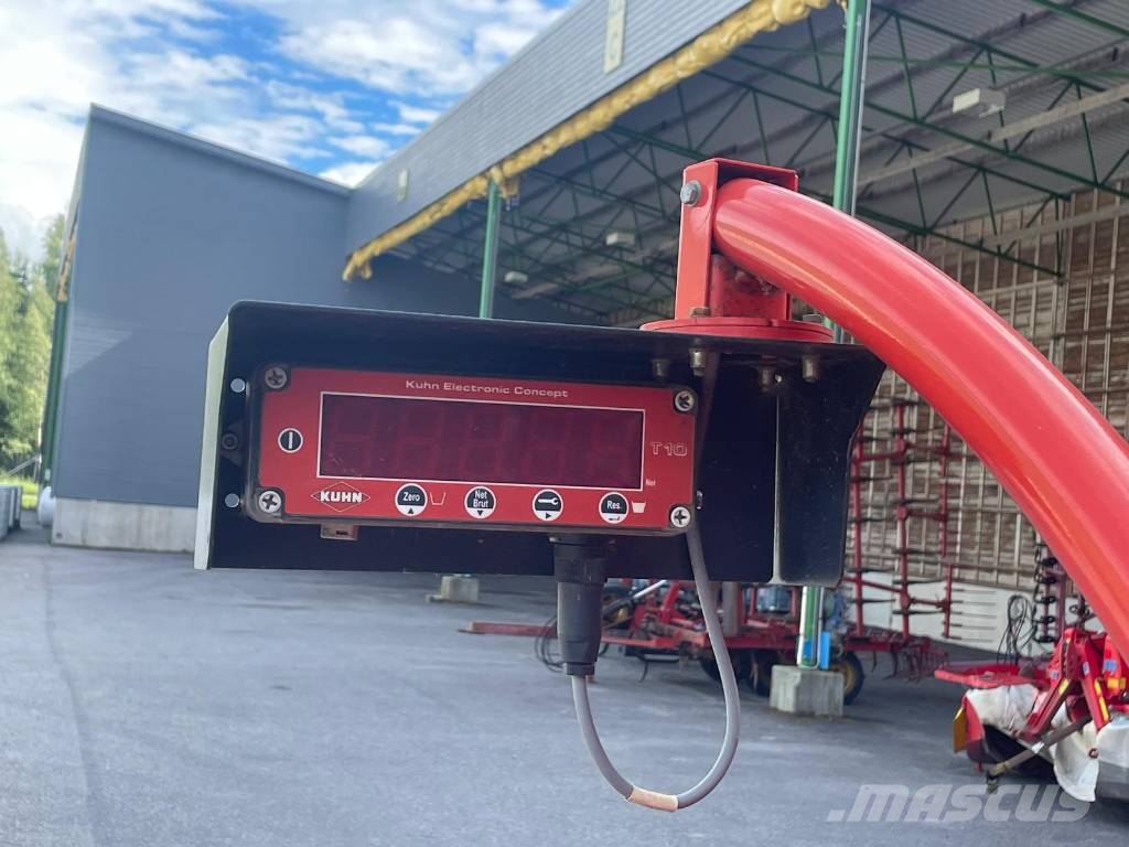 Kuhn Euromix 1 EUV280 18m3 動物進料機