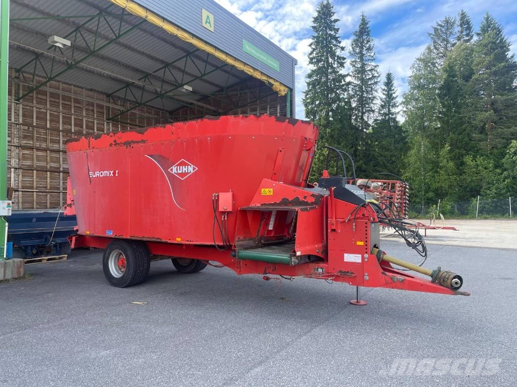 Kuhn Euromix 1 EUV280 18m3 動物進料機