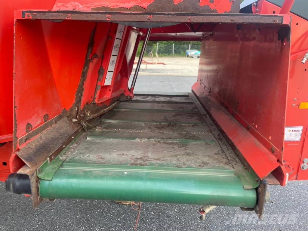 Kuhn Euromix 1 EUV280 18m3 動物進料機
