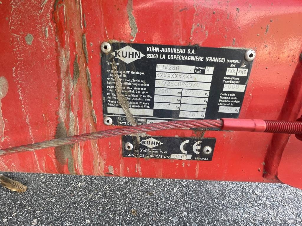 Kuhn Euromix 1 EUV280 18m3 動物進料機