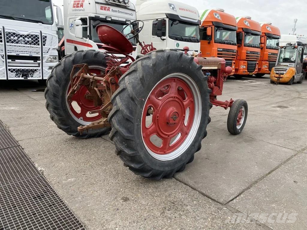 Farmall SUPER F.C. TRAKTOR Tractores