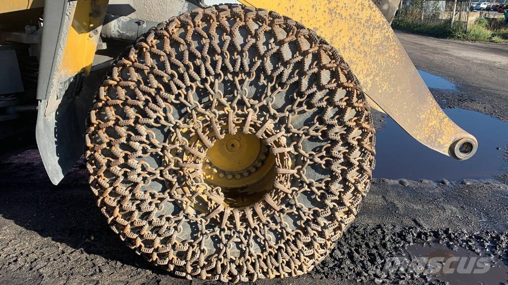 CAT CHAINS/ŁAŃCUCHY NA KOŁA(,VOLVO,KOMATSU,HITACHI) Esteiras, correntes e material rodante