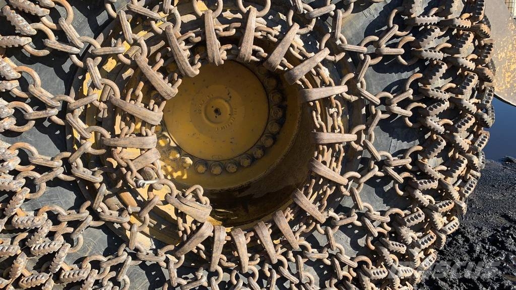 CAT CHAINS/ŁAŃCUCHY NA KOŁA(,VOLVO,KOMATSU,HITACHI) Esteiras, correntes e material rodante