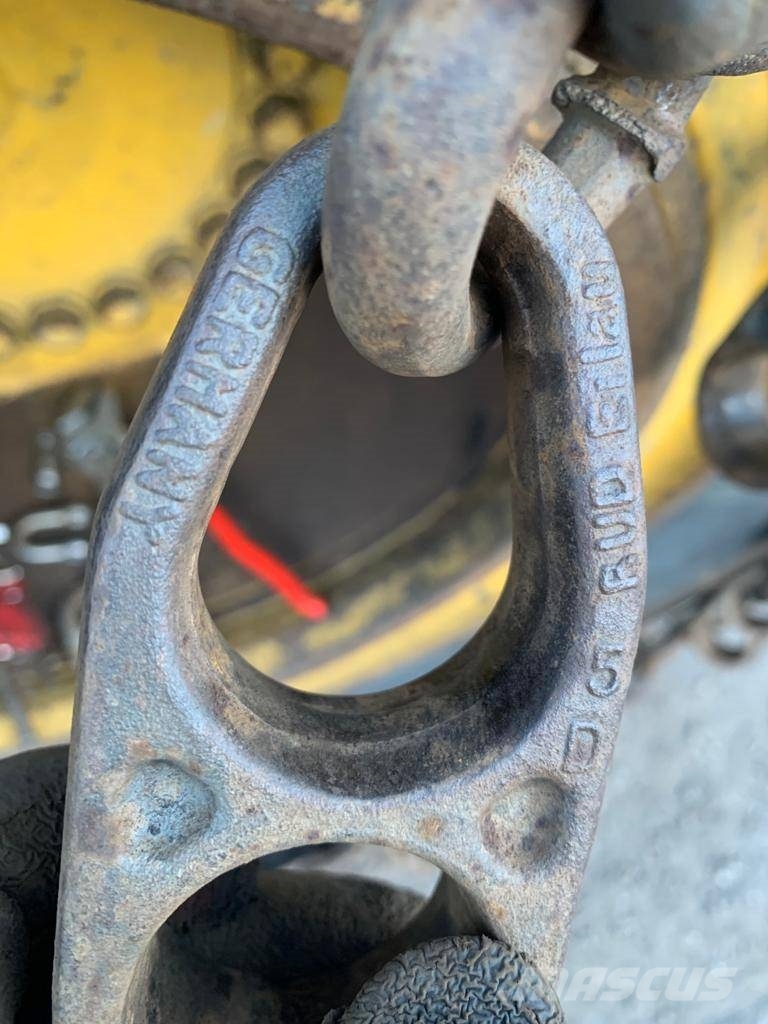 CAT CHAINS/ŁAŃCUCHY NA KOŁA(,VOLVO,KOMATSU,HITACHI) Esteiras, correntes e material rodante