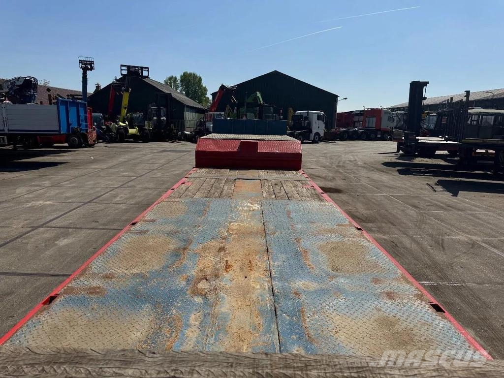 Nooteboom OSD-44-VV 3 AXLE SAF + 5 METER EXTENDABLE Low loader-semi-trailers