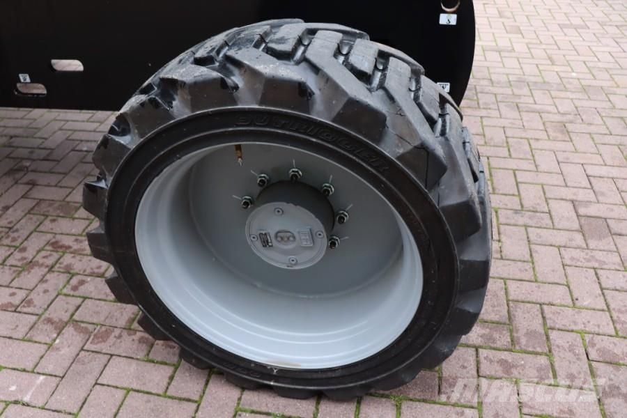 Genie S65XC Valid inspection, *Guarantee! Diesel, 4x4 Dr Teleskopske podizne platforme