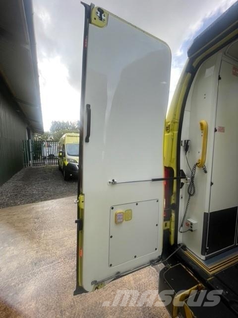 Fiat Ducato A&E Fiat Ducato A&E Vehicle with Stryker Pr Ambulanze