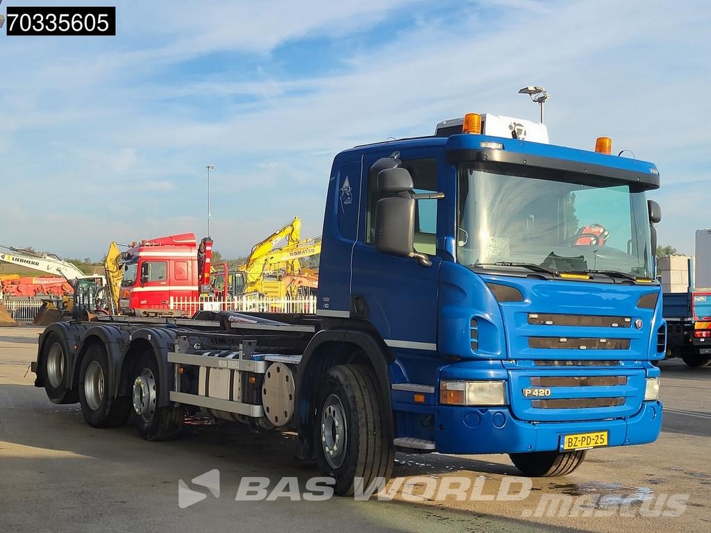 Scania P420 8X2 NL-truck APK VDL S-30-6600 containersyste Hook lift trucks
