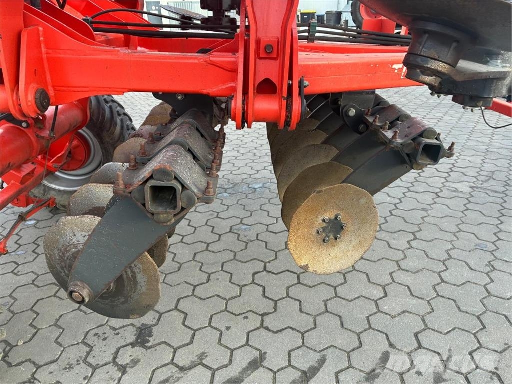Kuhn Optimer 5003 Δισκοσβάρνες