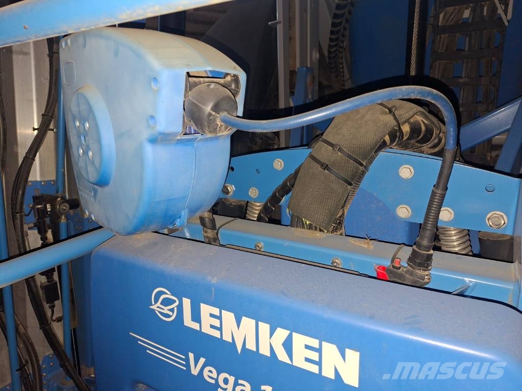 Lemken Vega 12/4000 Opryskiwacze zaczepiane