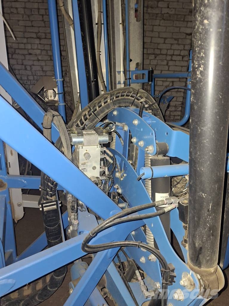 Lemken Vega 12/4000 Opryskiwacze zaczepiane