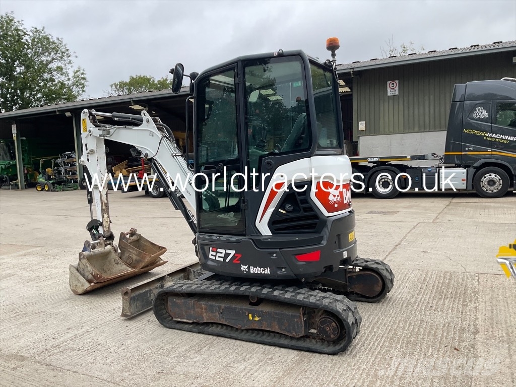 Bobcat E 27z Minigrävare < 7t