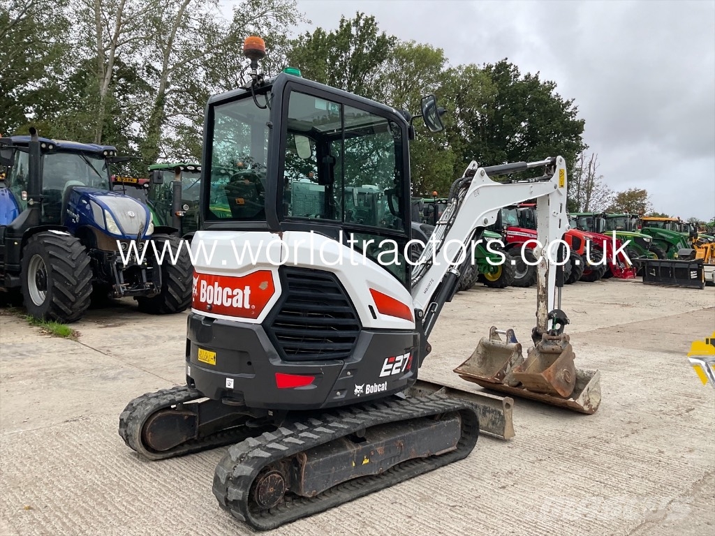 Bobcat E 27z Minigrävare < 7t