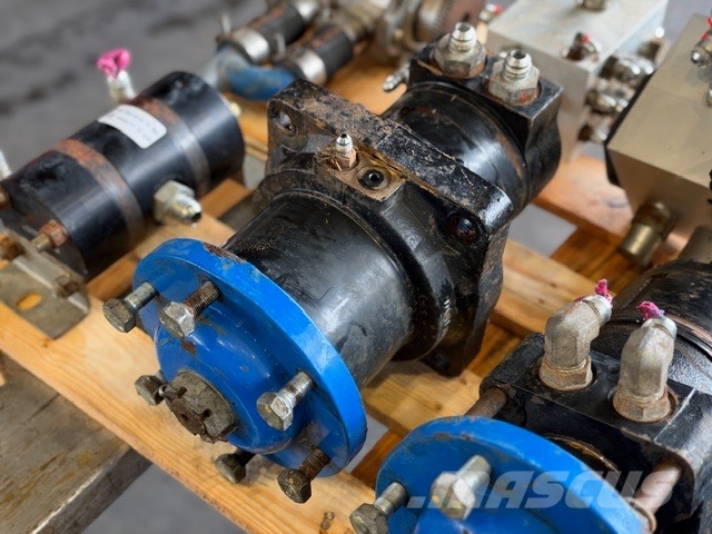 SkyJack SKYJACK SJ6832RT USED COMPLET PARTS Käärtõstukid
