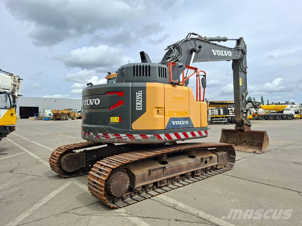 Volvo ECR235EL (+3 Buckets) Rupsgraafmachines